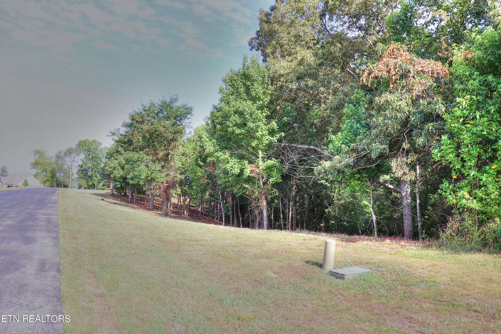 1.22 Acres of Residential Land for Sale in Rockwood, Tennessee