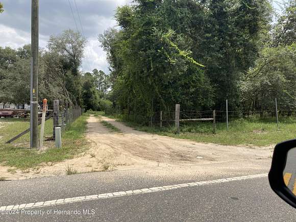 0.87 Acres of Residential Land for Sale in Webster, Florida