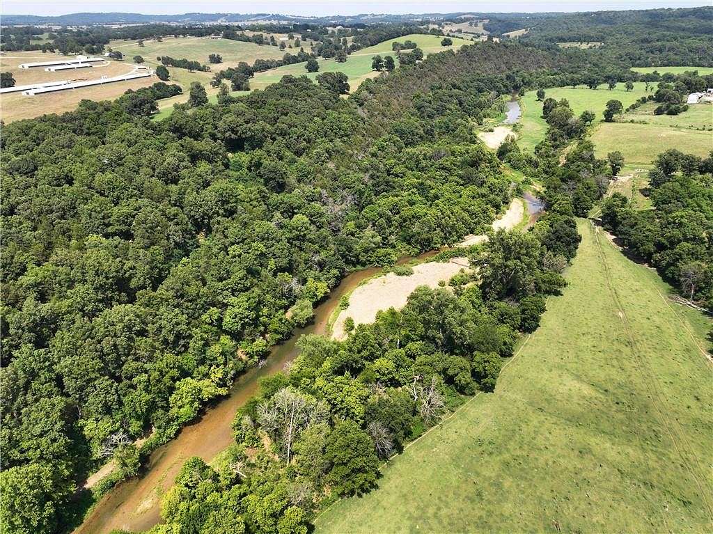 24.03 Acres of Recreational Land for Sale in Omaha, Arkansas