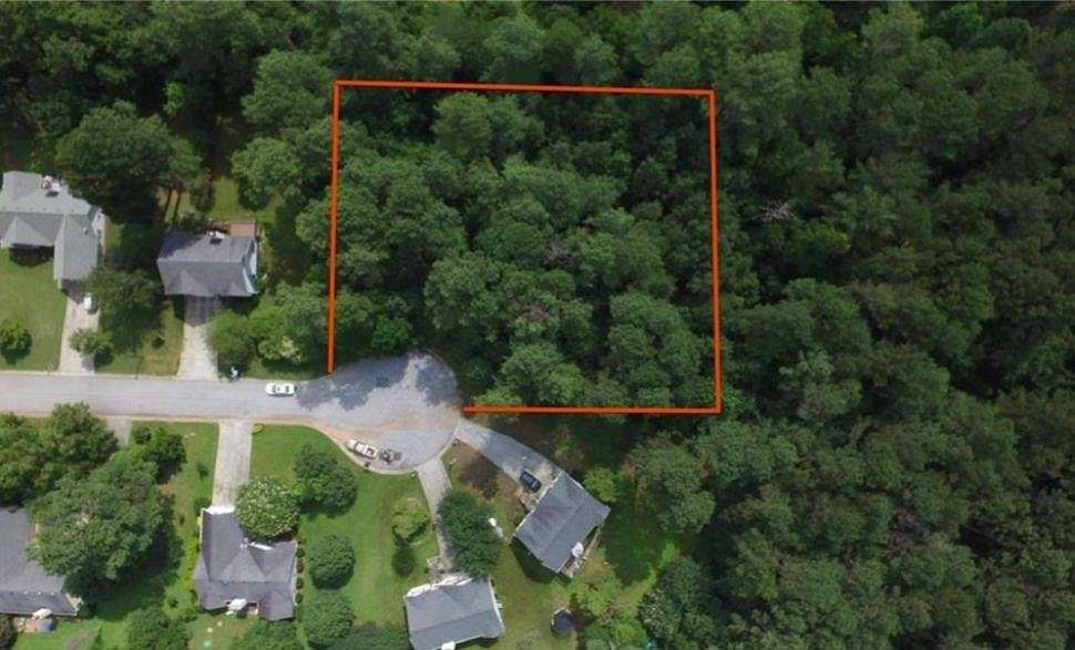 0.96 Acres of Residential Land for Sale in Lawrenceville, Georgia