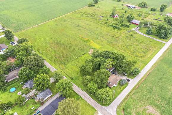 7 Acres of Residential Land with Home for Sale in Indianapolis, Indiana