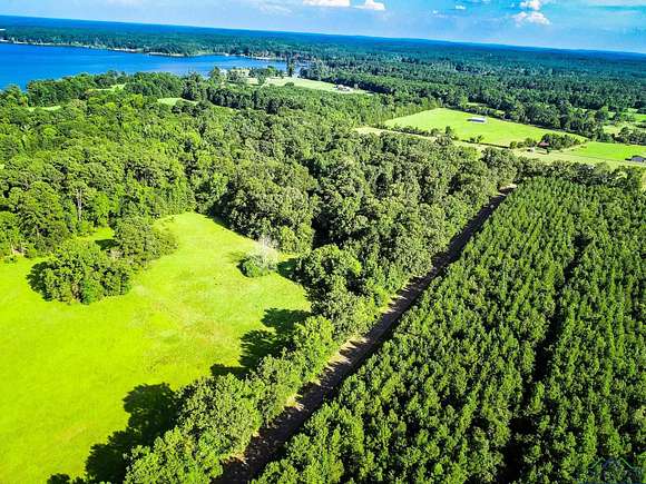 6.4 Acres of Land for Sale in Jefferson, Texas