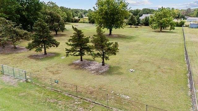 1.131 Acres of Residential Land for Sale in Owasso, Oklahoma