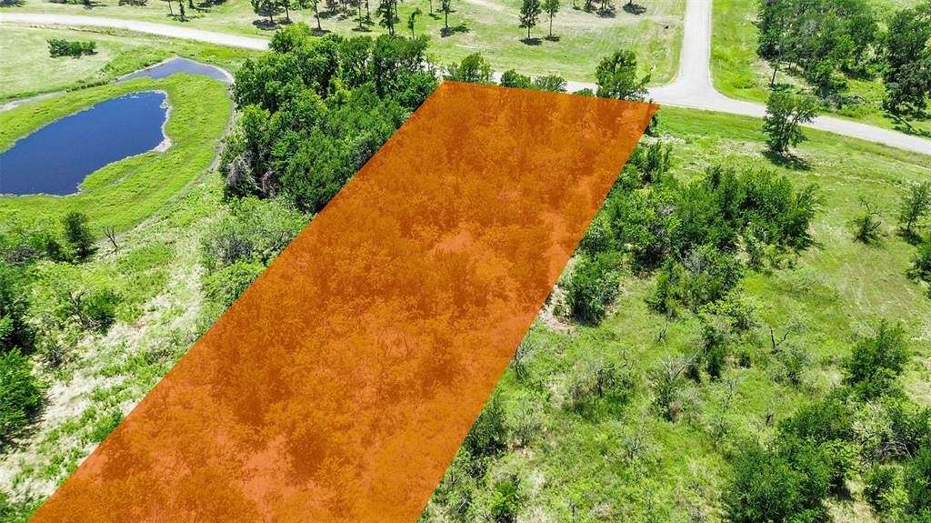 1.01 Acres of Residential Land for Sale in Corsicana, Texas