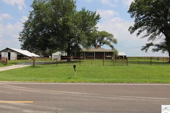 4.76 Acres of Residential Land with Home for Sale in Green Ridge, Missouri