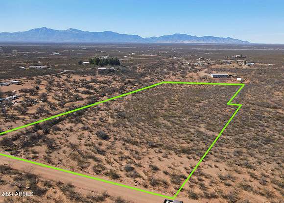 4.29 Acres of Residential Land for Sale in Sierra Vista, Arizona