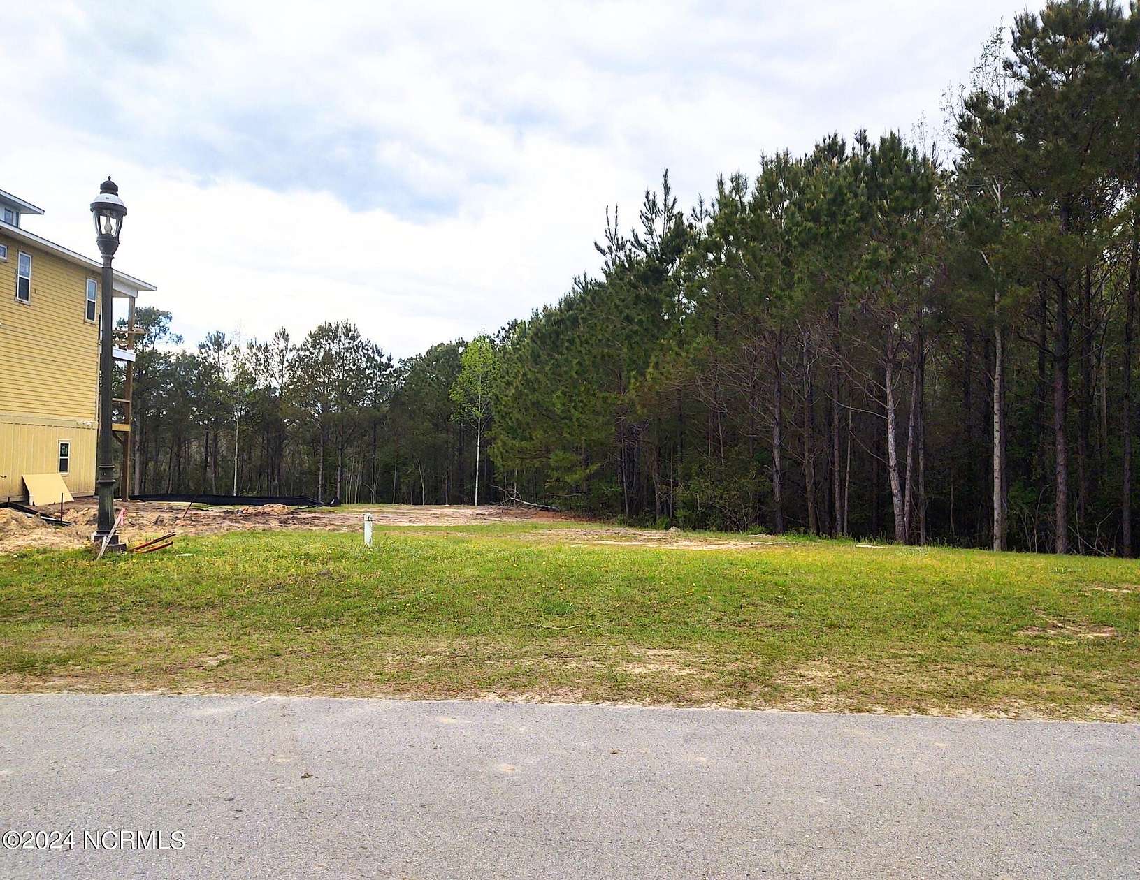 1.66 Acres of Residential Land for Sale in Holly Ridge, North Carolina