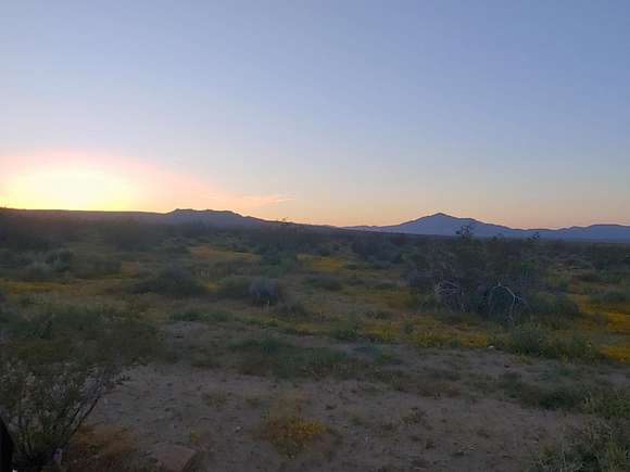 20 Acres of Recreational Land for Sale in Hinkley, California