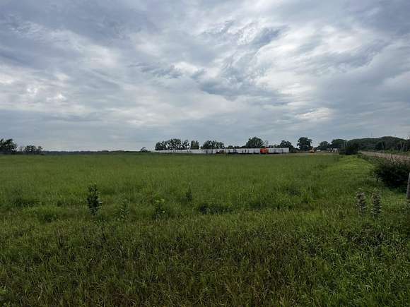 3.25 Acres of Residential Land for Sale in Elk Point, South Dakota