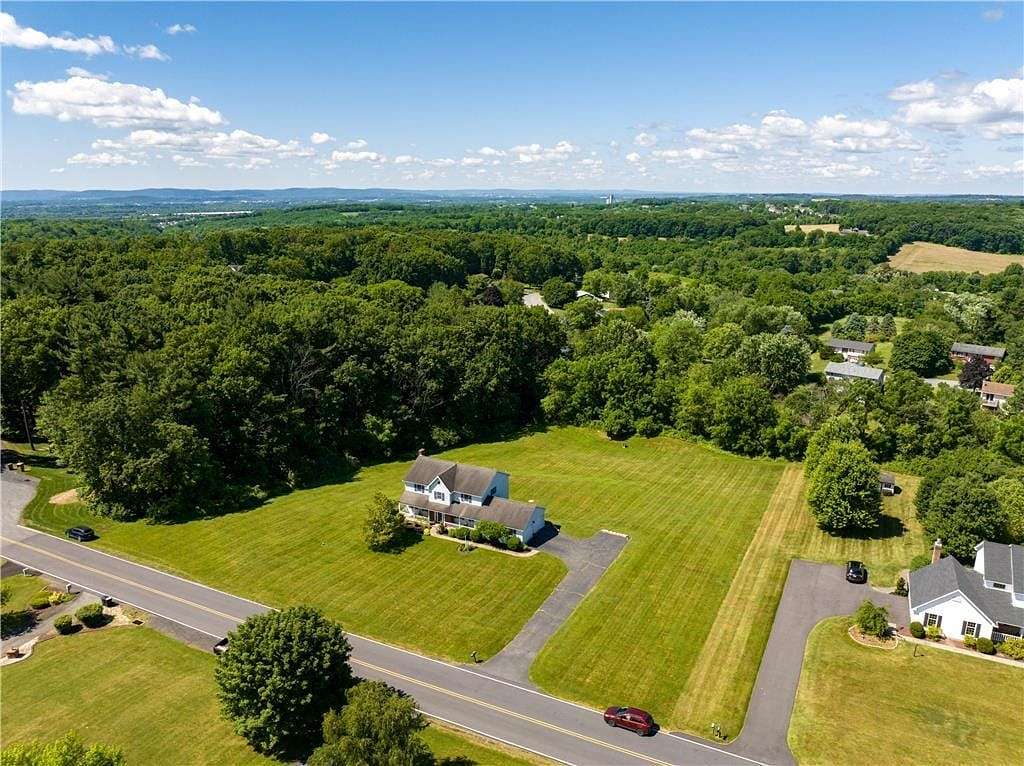2.07 Acres of Residential Land with Home for Sale in Bushkill Township, Pennsylvania