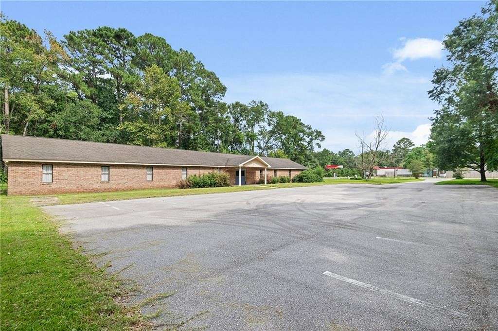 3 Acres of Mixed-Use Land for Sale in Mobile, Alabama