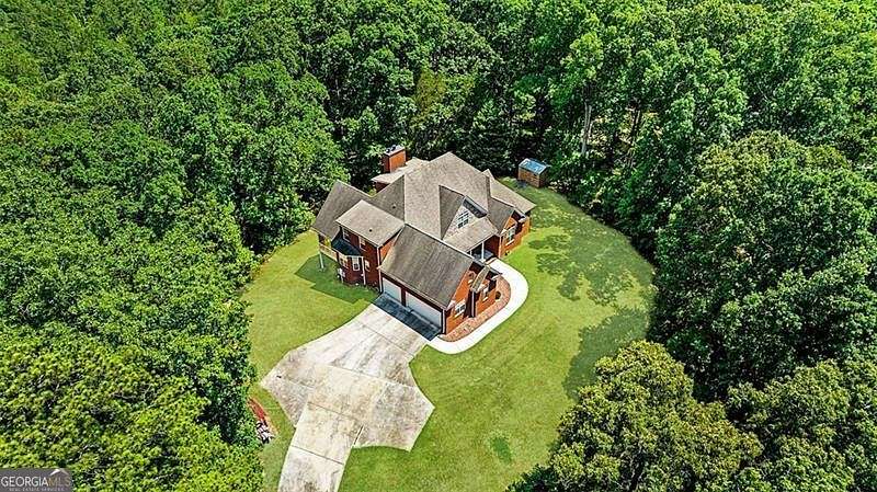6.61 Acres of Land with Home for Sale in Chattahoochee Hills, Georgia