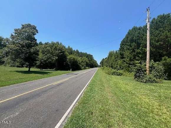 27 Acres of Agricultural Land for Sale in Mebane, North Carolina