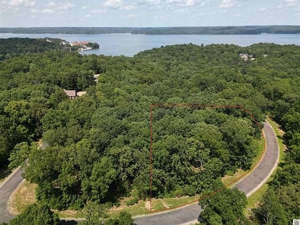 1.1 Acres of Land for Sale in Murray, Kentucky