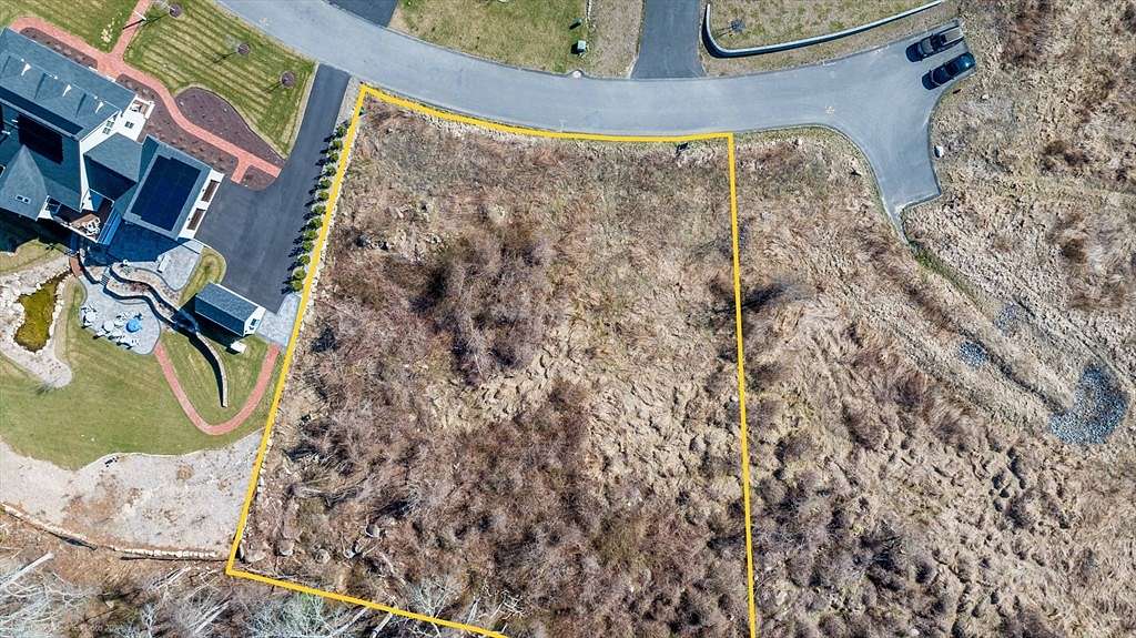 0.72 Acres of Residential Land for Sale in Dartmouth Town, Massachusetts