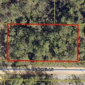 0.69 Acres of Residential Land for Sale in DeFuniak Springs, Florida