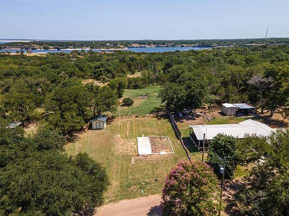 1 Acre of Residential Land for Sale in Clifton, Texas