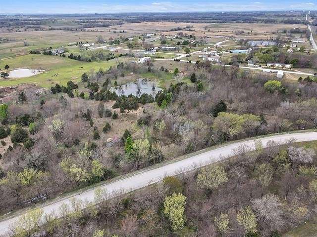 13.4 Acres of Land for Sale in Porter, Oklahoma