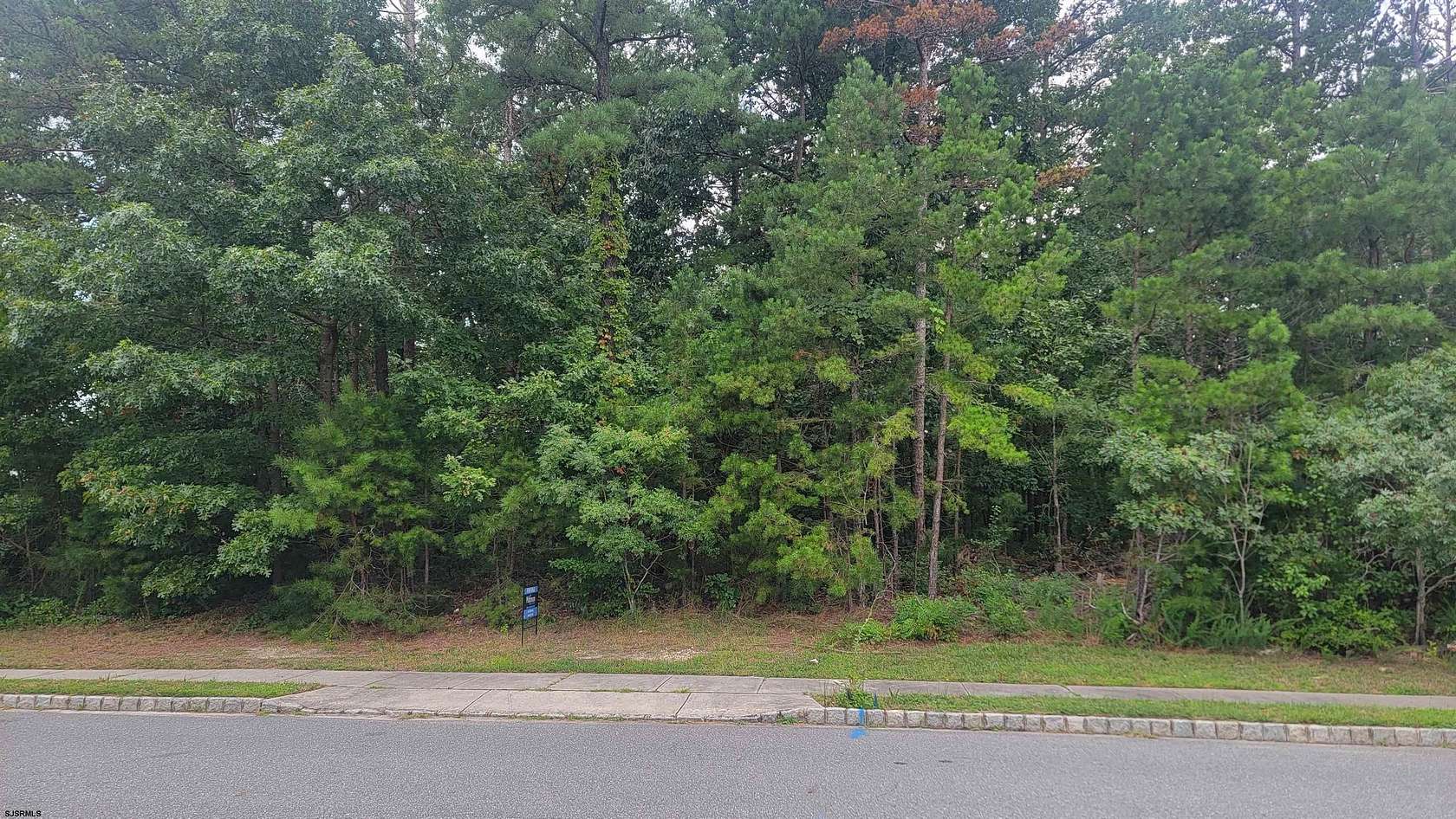 1 Acre of Residential Land for Sale in Egg Harbor Township, New Jersey