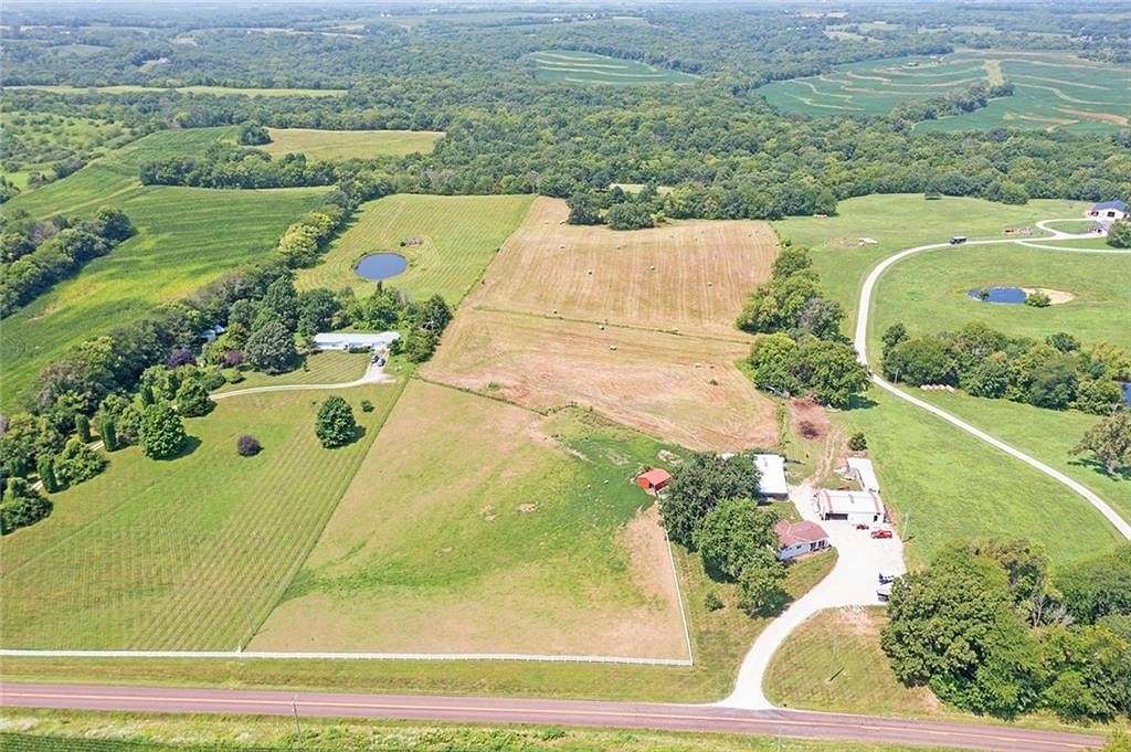 13.14 Acres of Land with Home for Sale in Agency, Missouri