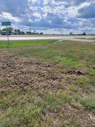 0.996 Acres of Commercial Land for Sale in El Campo, Texas