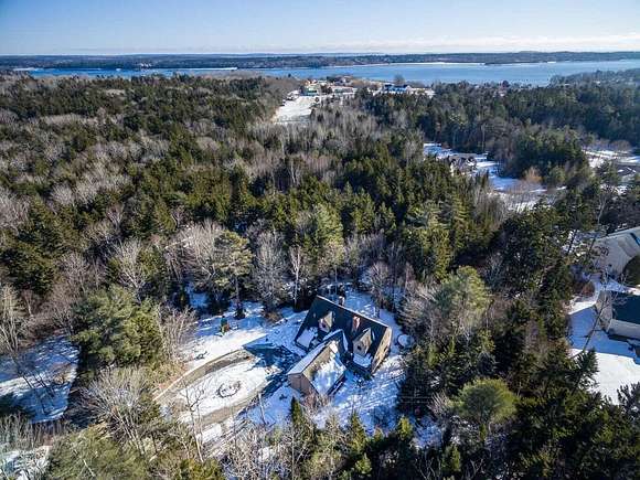 2.1 Acres of Residential Land with Home for Sale in Harpswell Town, Maine