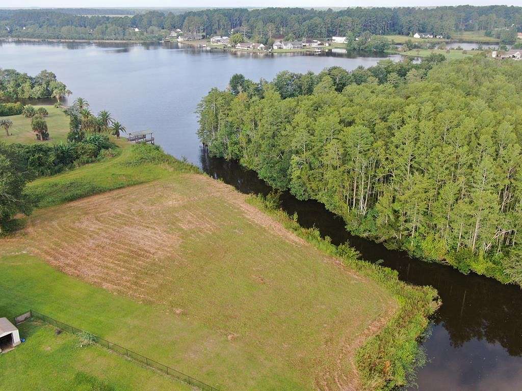 0.75 Acres of Residential Land for Sale in Douglas, Georgia
