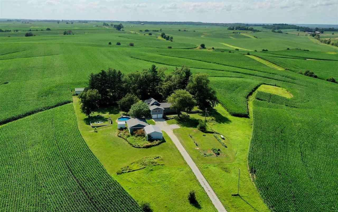 3.95 Acres of Residential Land with Home for Sale in Iowa Township, Iowa