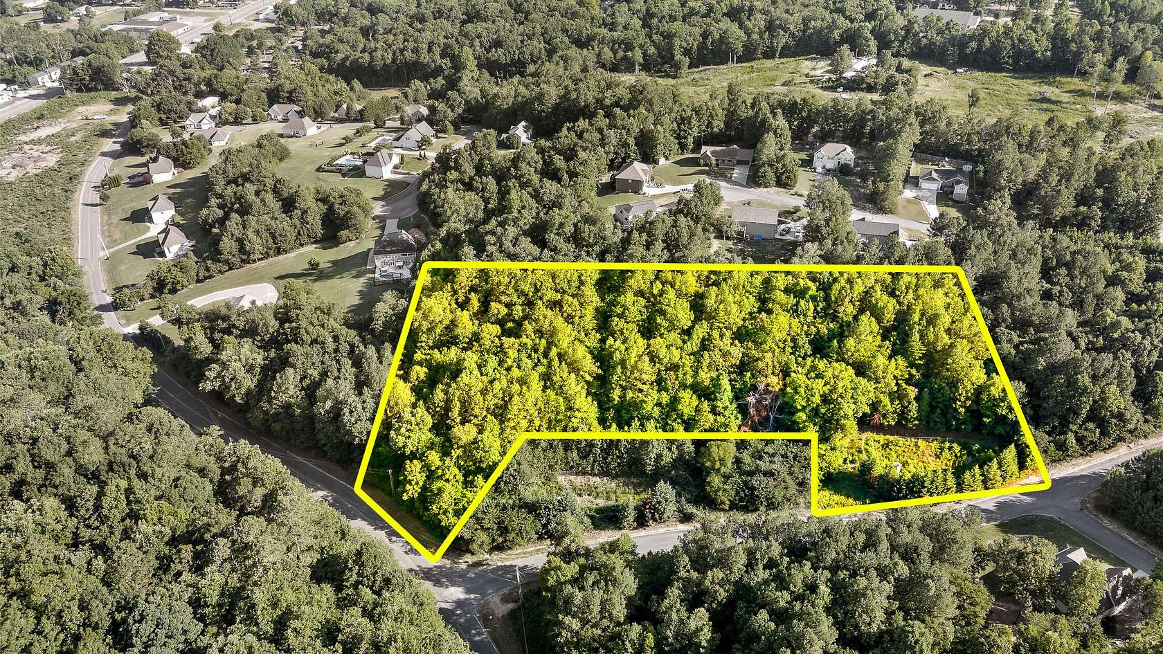 1.87 Acres of Residential Land for Sale in Tunnel Hill, Georgia