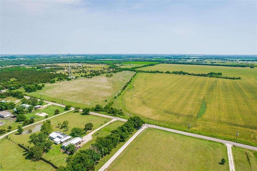 25 Acres of Land for Sale in Farmersville, Texas