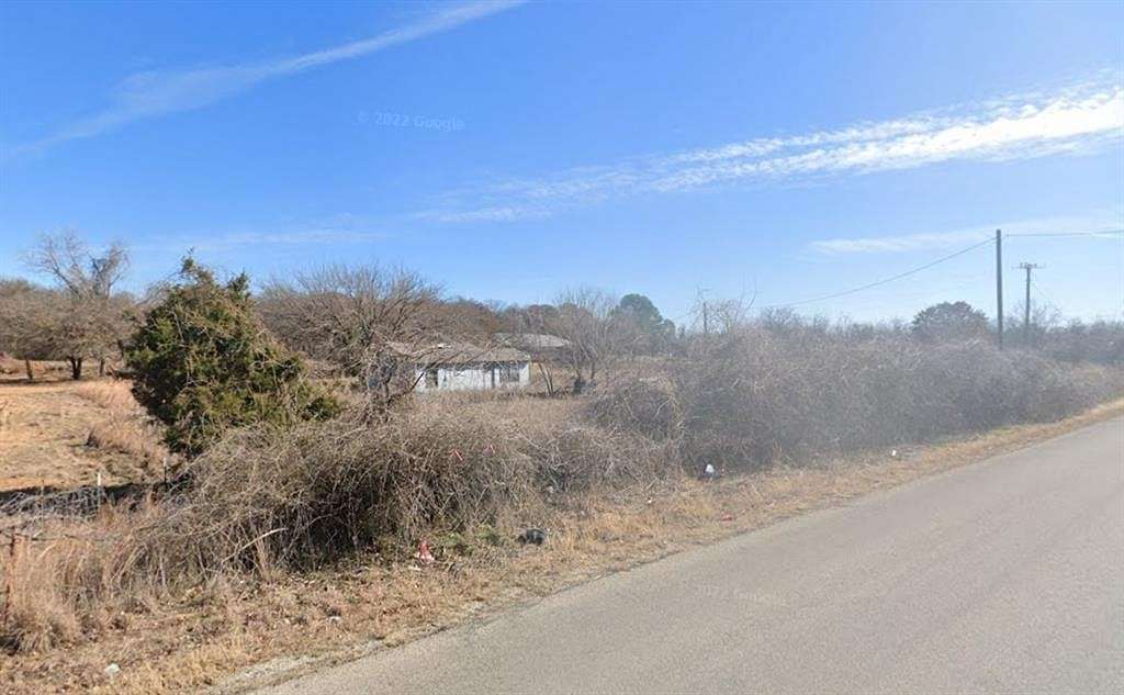 1 Acre of Residential Land for Sale in Rhome, Texas