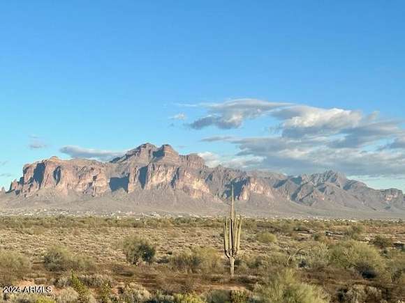 1.01 Acres of Residential Land with Home for Sale in Apache Junction, Arizona