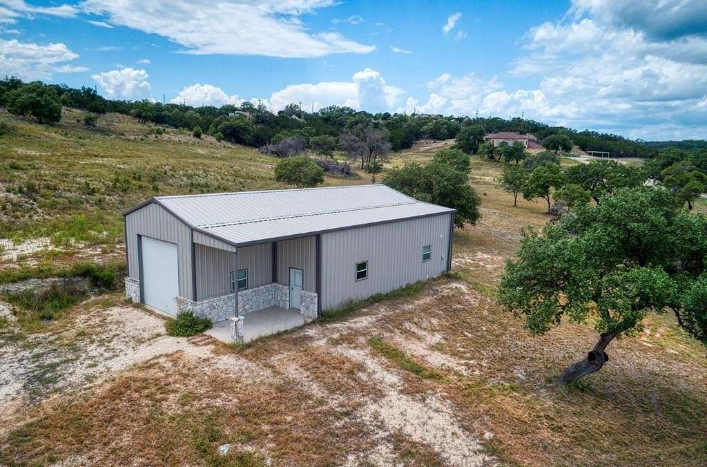 6.38 Acres of Improved Residential Land for Sale in Kerrville, Texas