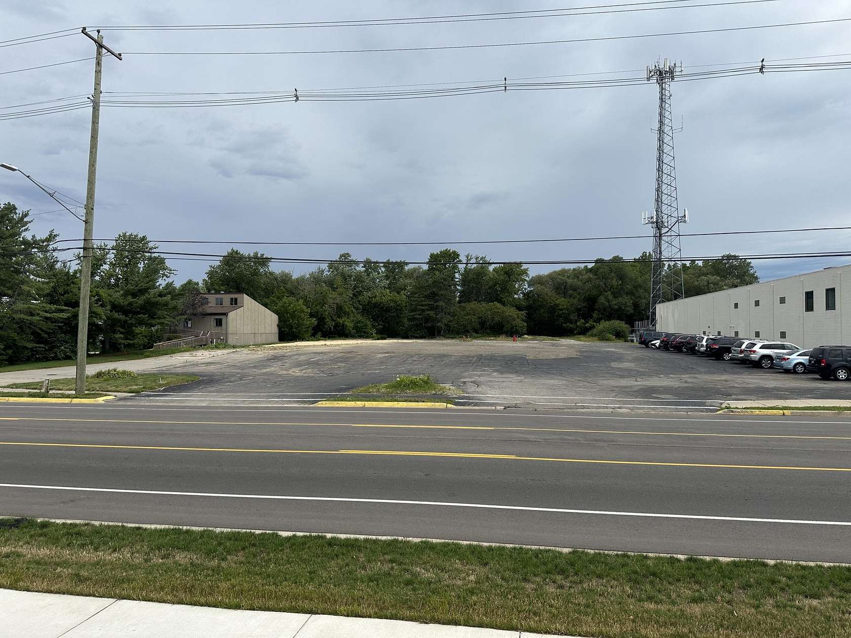 2.12 Acres of Commercial Land for Sale in Holland, Michigan