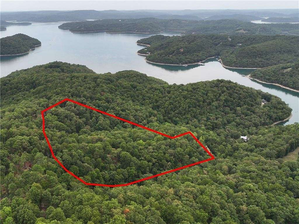 9.918 Acres of Land for Sale in Eureka Springs, Arkansas