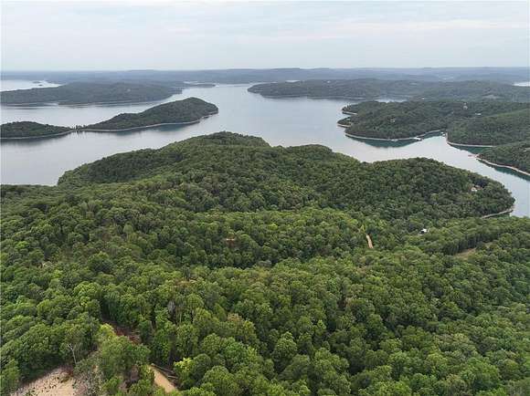 20.857 Acres of Land for Sale in Eureka Springs, Arkansas