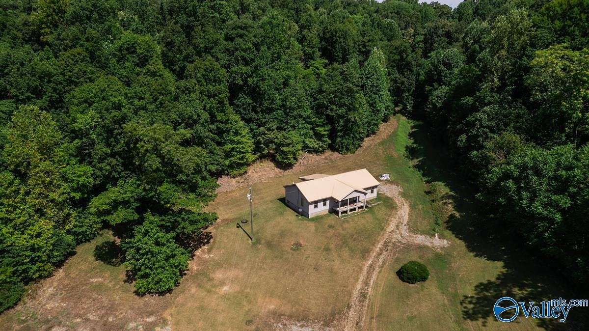 63 Acres of Recreational Land with Home for Sale in Fayetteville, Tennessee