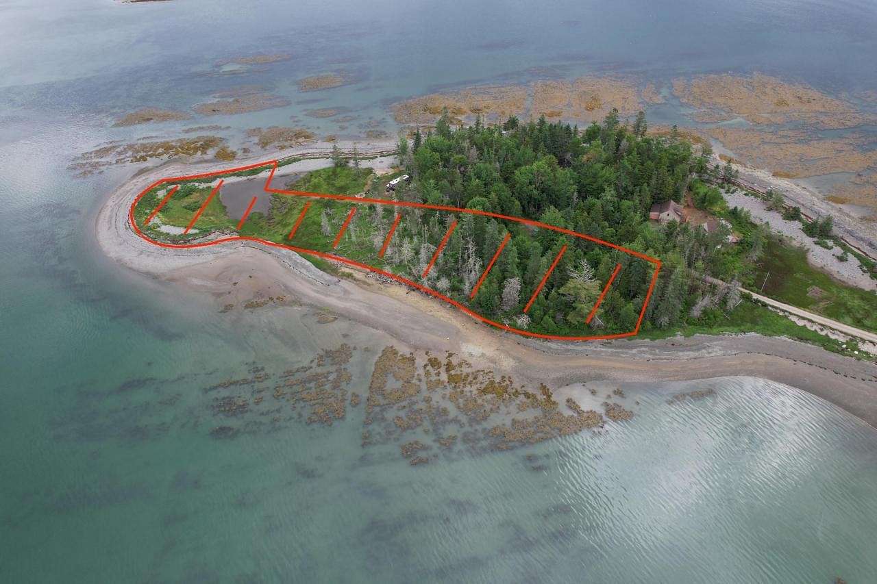 2.42 Acres of Residential Land for Sale in Lamoine Town, Maine