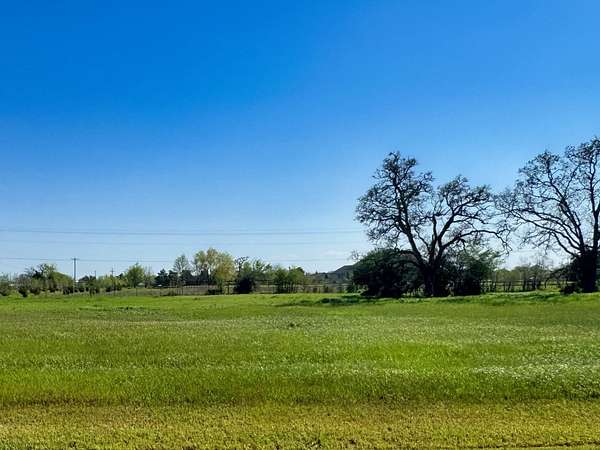 1 Acre of Residential Land for Sale in Iola, Texas