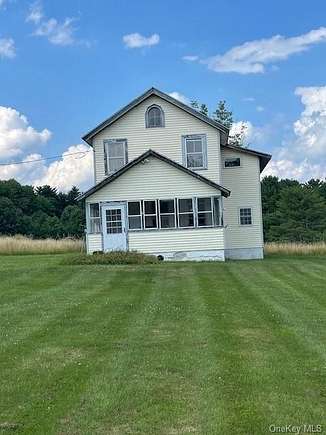 4 Acres of Residential Land with Home for Sale in Highland Town, New York