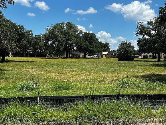 0.316 Acres of Residential Land for Sale in La Grange, Texas