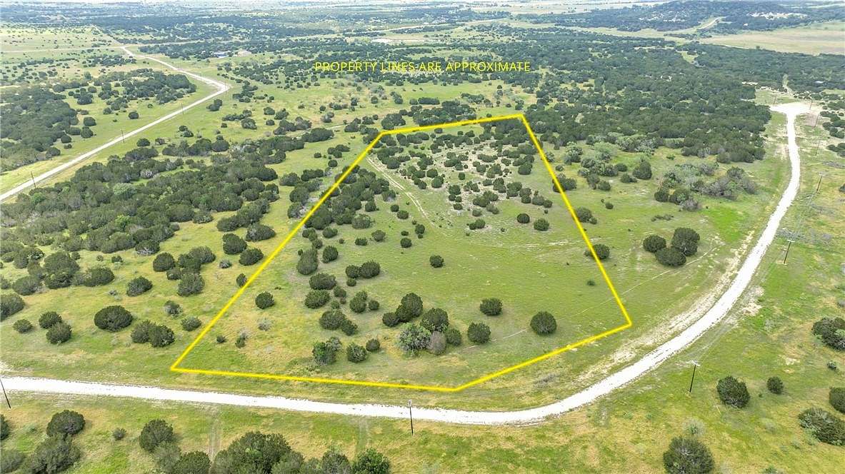 10.1 Acres of Land for Sale in Jonesboro, Texas