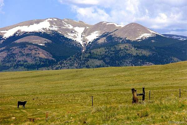 2,420 Acres of Land for Sale in Como, Colorado