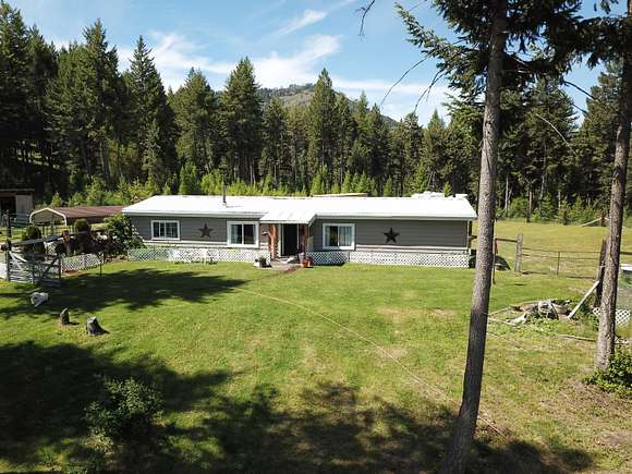 14.9 Acres of Land with Home for Sale in Malo, Washington