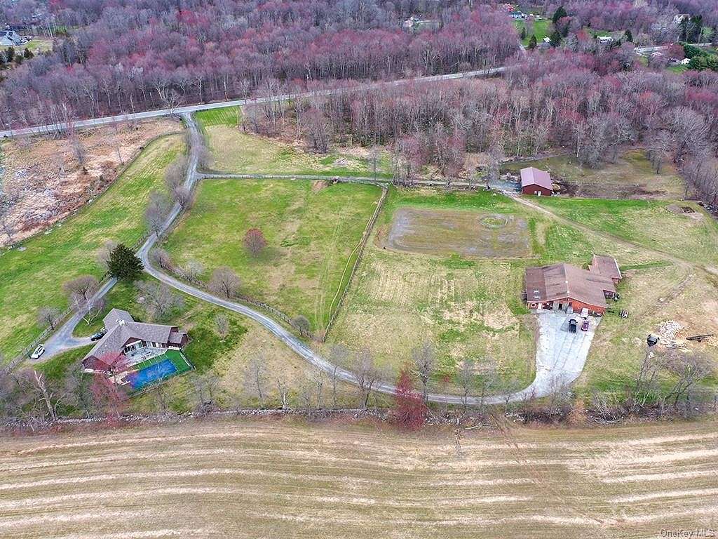 40 Acres of Land with Home for Sale in Montgomery, New York