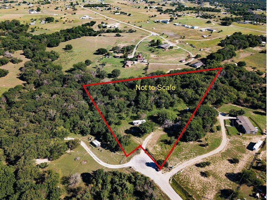 5 Acres of Residential Land for Sale in Weatherford, Texas