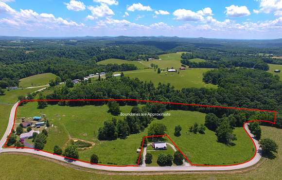 18.8 Acres of Land with Home for Sale in Middleburg, Kentucky