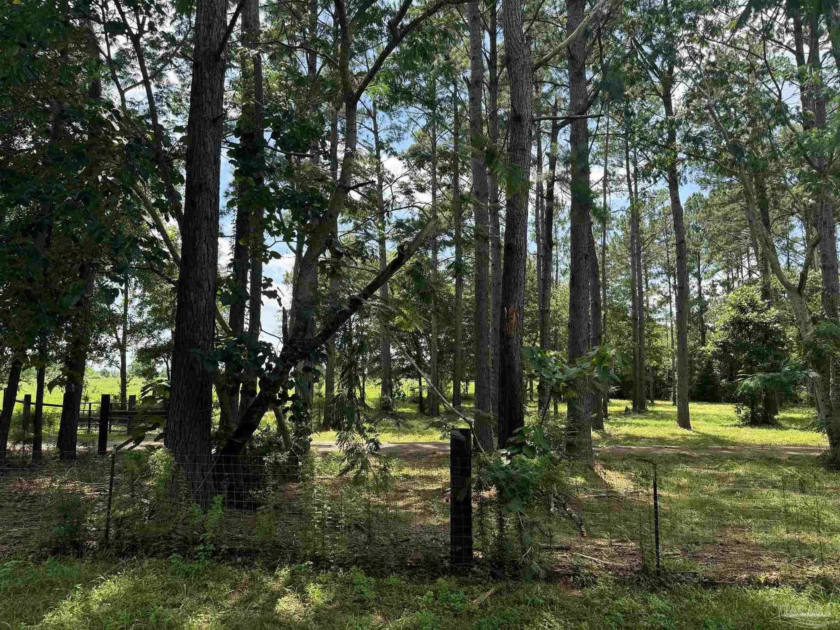 4.6 Acres of Residential Land for Sale in Pace, Florida