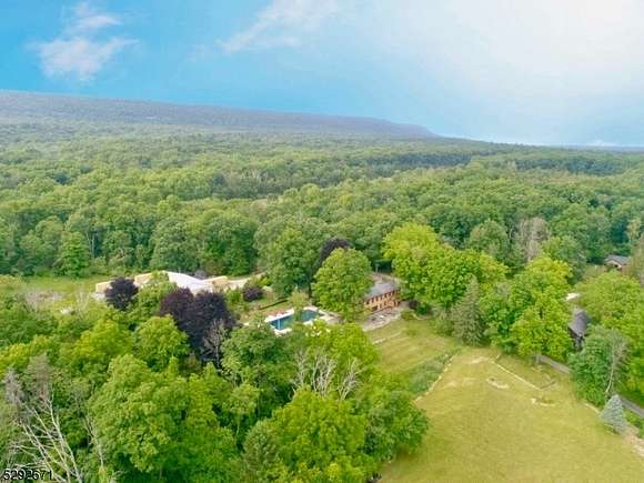 207 Acres of Land with Home for Sale in Knowlton Township, New Jersey