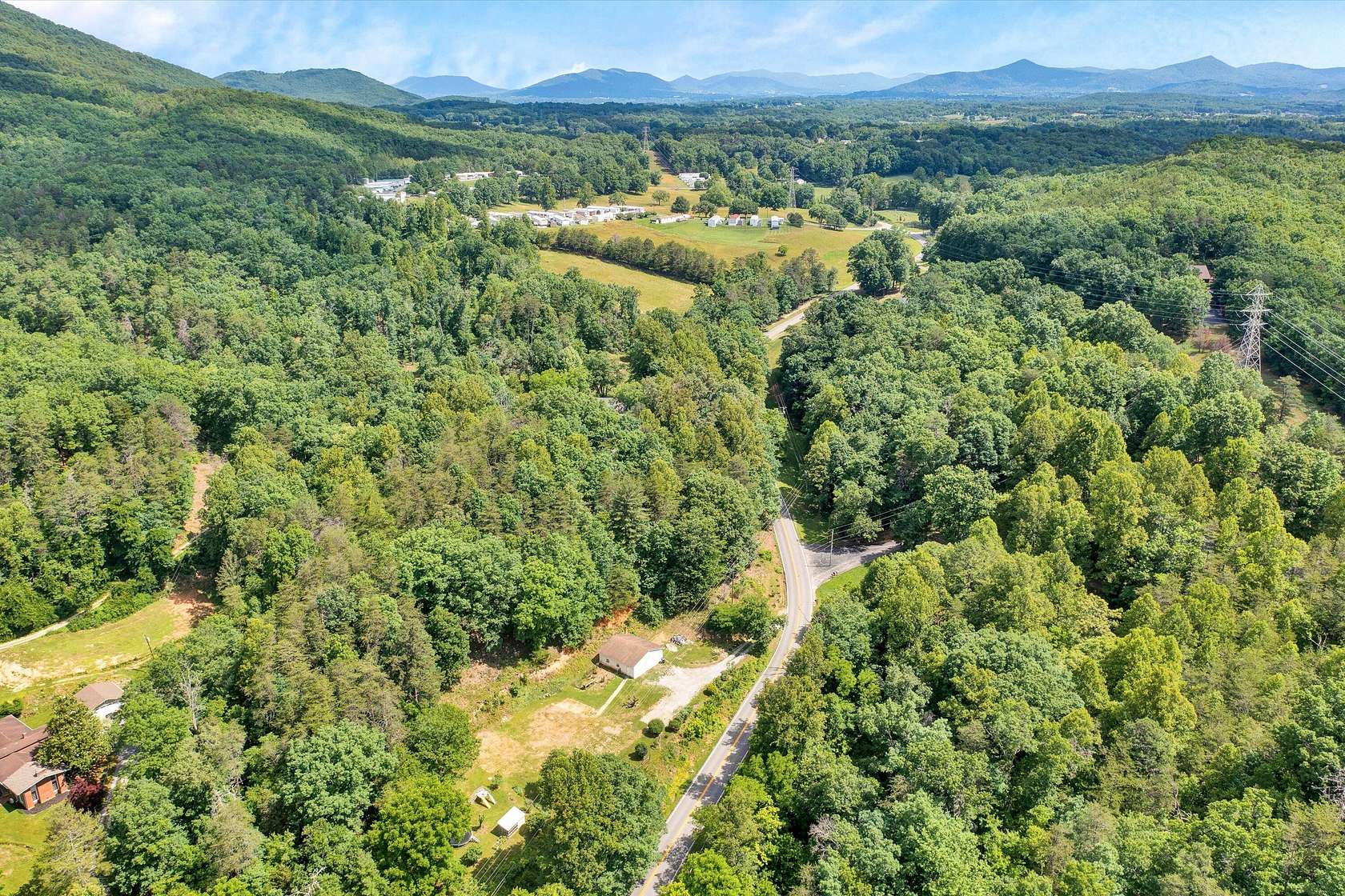 1.2 Acres of Residential Land for Sale in Roanoke, Virginia